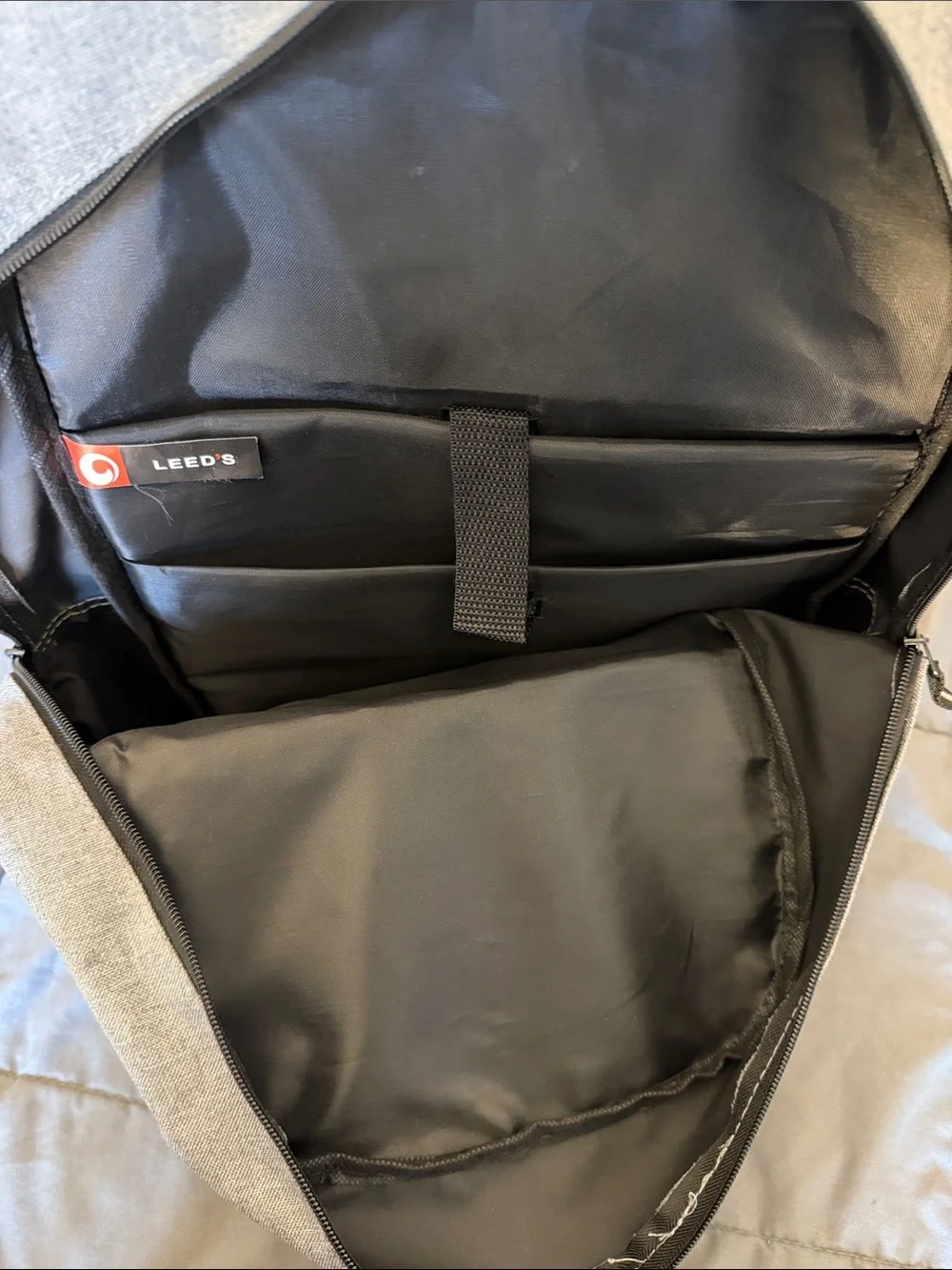 San Francisco 49ers Gray Backpack - Team Logo Sling Bag